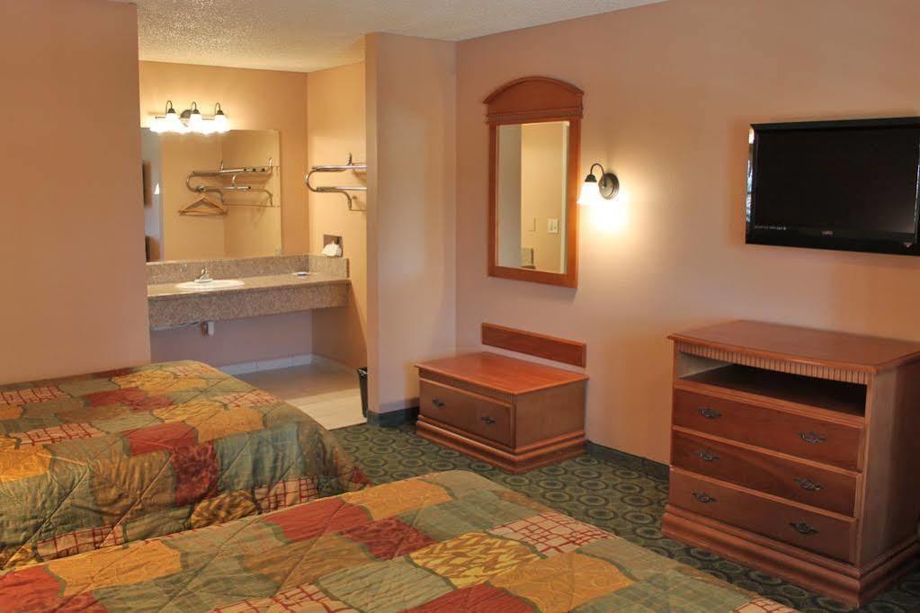 Orange Tustin Inn In Ориндж Екстериор снимка
