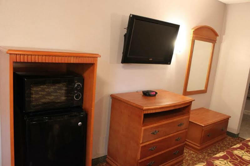 Orange Tustin Inn In Ориндж Екстериор снимка